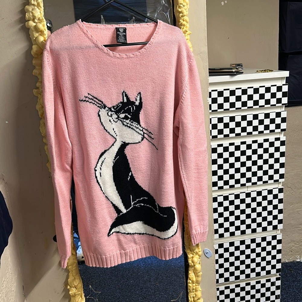 1997 Warner Brothers Sylvester Pink Knit Crewneck